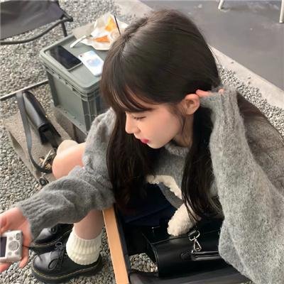 四个阿妈一个佬
